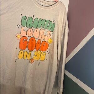 Graphic Long Sleeve Shirt - cream